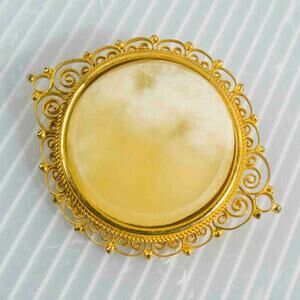 Citrine Brooch Gold Tone Womens Fashion Jewelry made in Italy